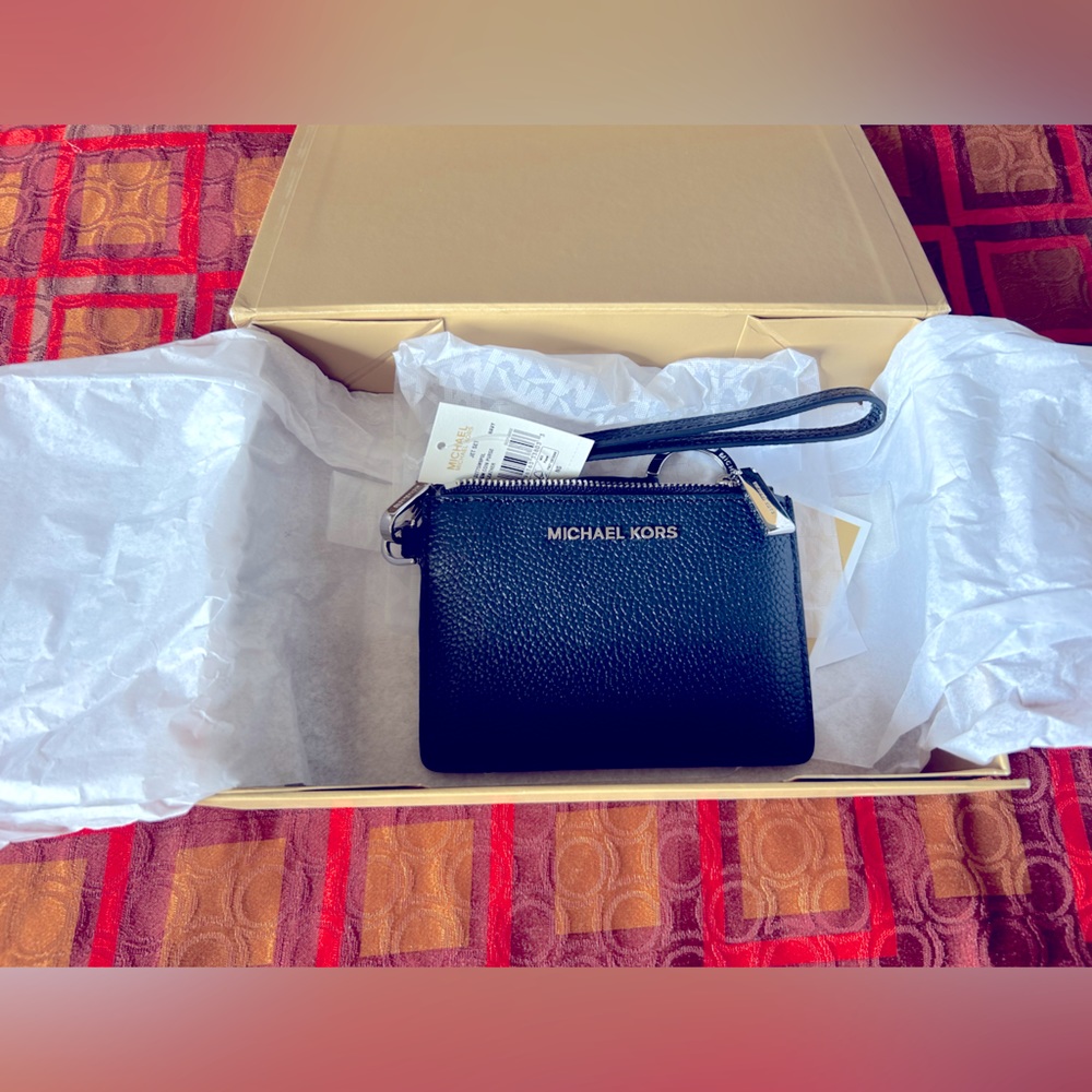 Brand New Michael Kors Wallet